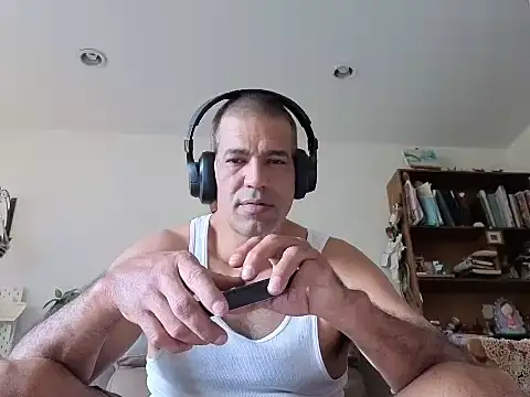 jackbigcock11 webcam