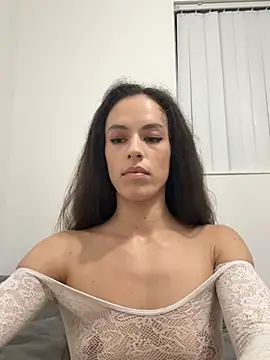 brookehoneynina webcam