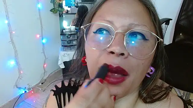 miss_evoleth2 webcam