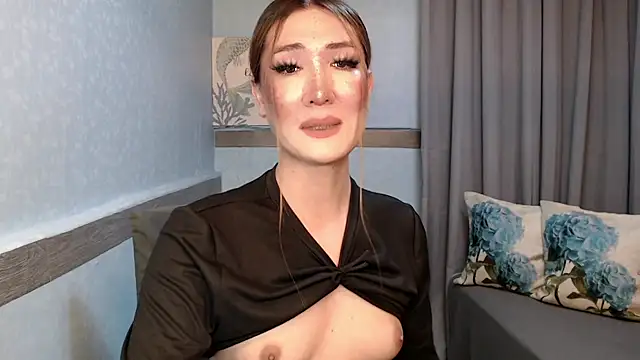 xMeganFucks69 webcam