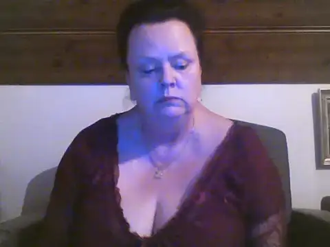 TiffanyMature webcam