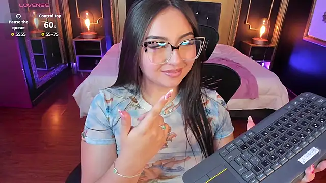 Jenifer_James webcam