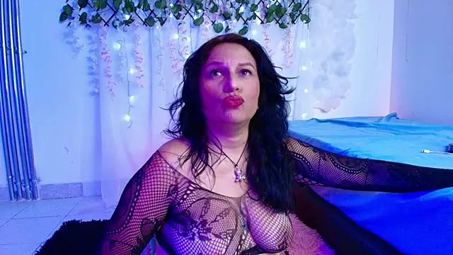 dalia_milf_co webcam