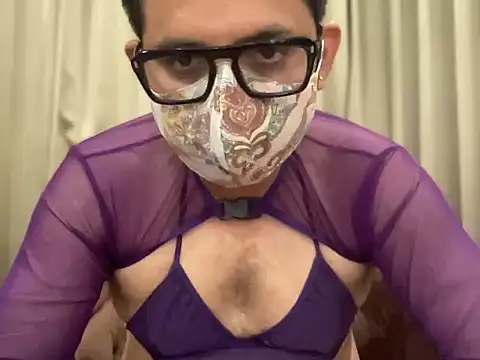 slavekinky001 webcam