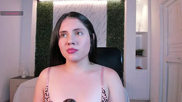 Alicee_Broownn webcam