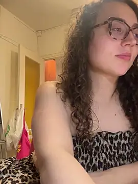 Webcam Model (ladyturtle)  is live.Free join now!