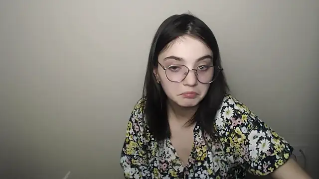 sun_shine__ - Sun_Shine__'s free webcam - UK Sex Cams