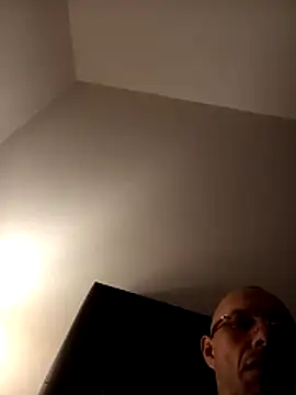 guitccch - Guitccch's free webcam - UK Sex Cams