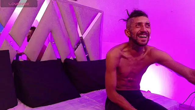 Tattoo_edbosses webcam