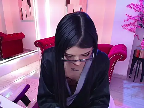 Emily_andrews webcam