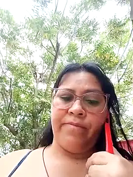 Dirty-Momm-Divorced-Hot webcam