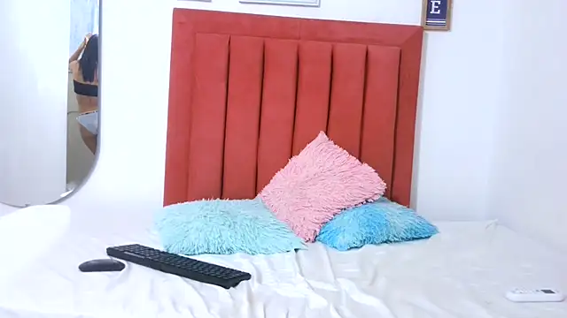 Sophie_and_andress webcam