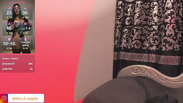 Alahia_Dangelo webcam