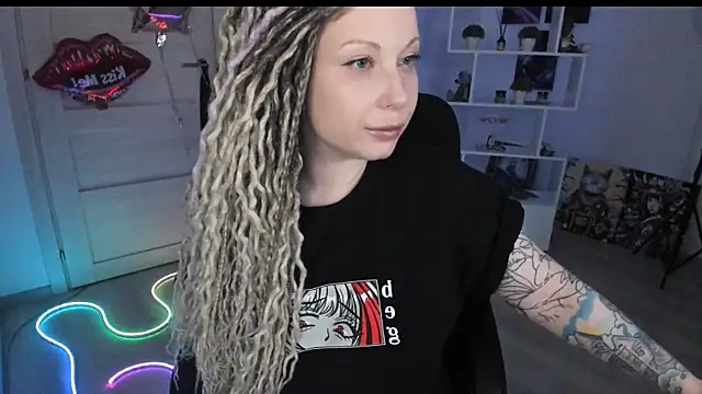 HoneySallyMoore webcam