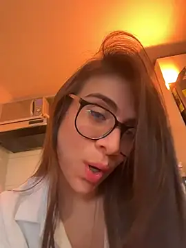 mariaisabella8 - MariaIsabella8's free webcam - UK Sex Cams