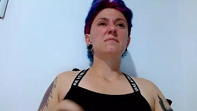 tomboyblue webcam