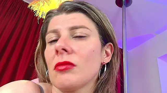 Anne_Blueeyes webcam