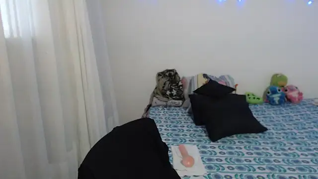 ms_megan_shadow webcam