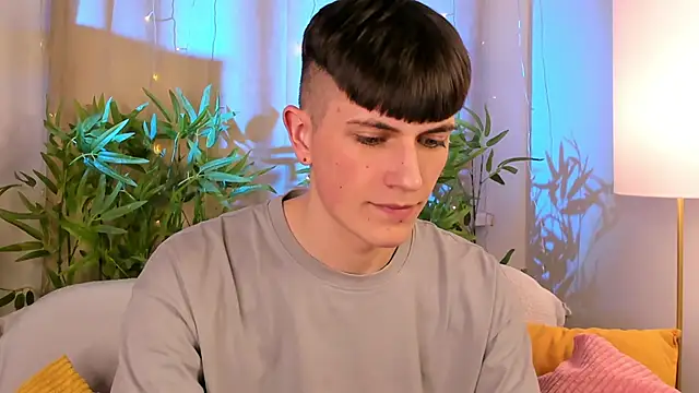 rony_joy - Rony_Joy's free webcam - UK Sex Cams