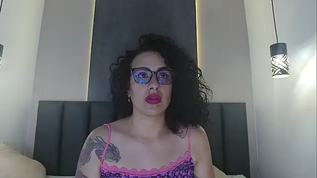 KatyraTaylor__ webcam