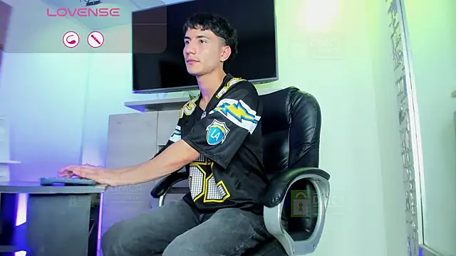 Taylor_Brooks webcam