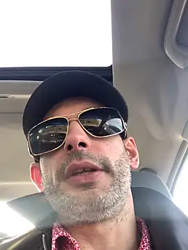 hailzeffn - Hailzeffn's free webcam - UK Sex Cams