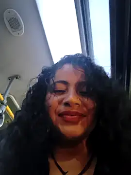 yaya_watson - Yaya_watson's free webcam - UK Sex Cams