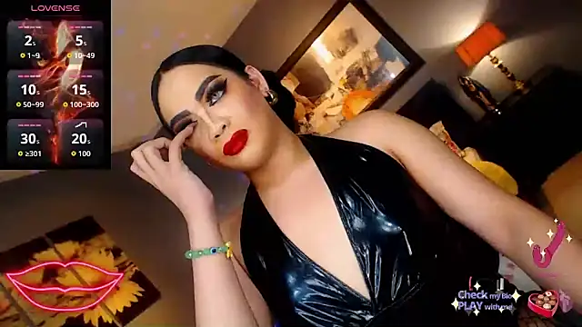 FridaHumphrey webcam