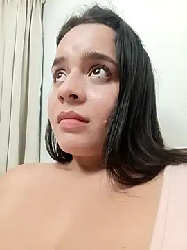 Julieth_hot-69 webcam