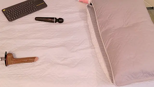 Mia_Bellefort webcam