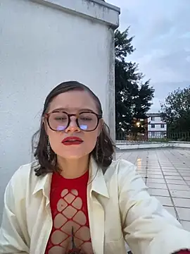 Tallulah_Kinky webcam