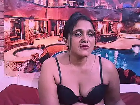 IndianSexyLady20 webcam