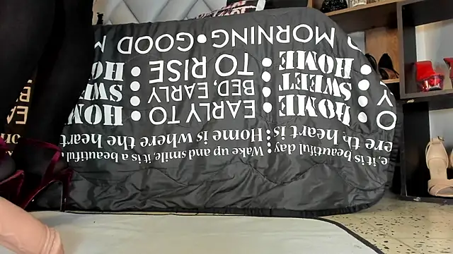 MirandaHaguen webcam