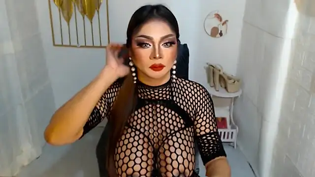 SelfsuckerQueenAmanda webcam