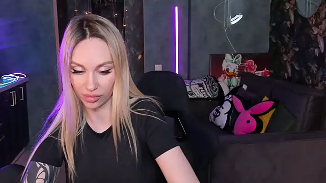 Blckmirrorr live sex cam