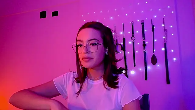 nina_kink webcam