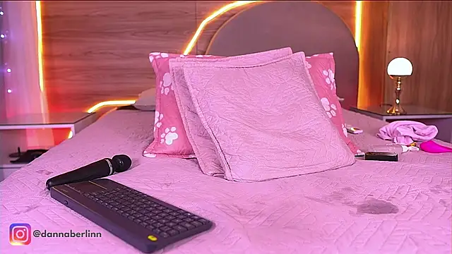 danna_berlin_ webcam