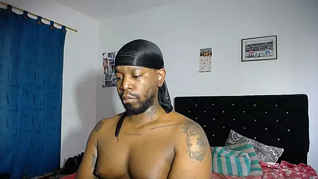 strong__anthony webcam