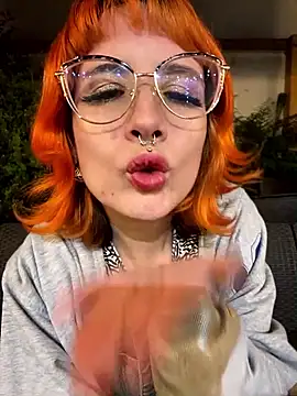 alice_hecatee - Alice_Hecatee's free webcam