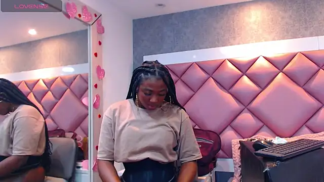 Thegreatonelady webcam