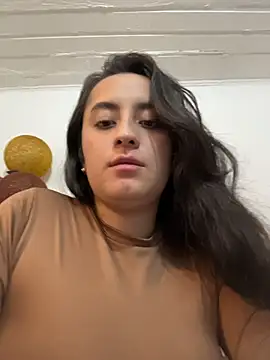 Antonella_Julieta webcam