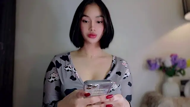 Anna_HollyDoll webcam