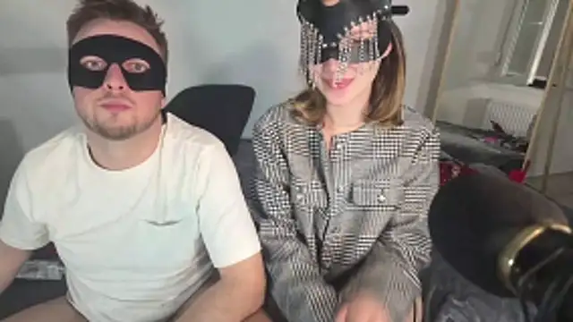 BunnyMeetsDilf webcam