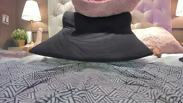 Kiaraprincess webcam