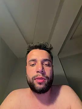 arin21201 - Arin21201's free webcam - UK Sex Cams