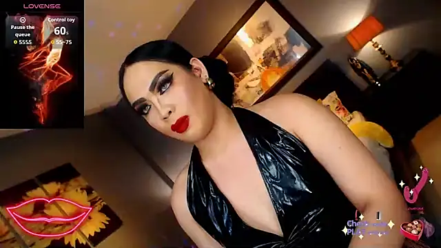 fridahumphrey (T teen) - WHOS HUNGRY? KNEEL AND I'LL FEED YOU!💦