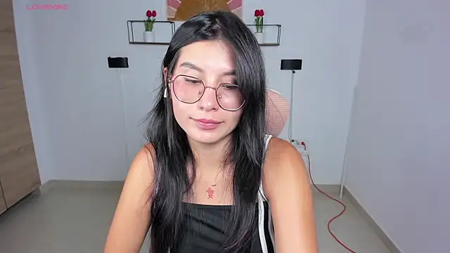 emily_villamil webcam