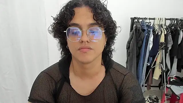 Diane_blossom webcam