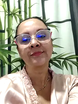 Amadamilf1980 webcam