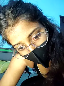 Aaradhya-Rani webcam